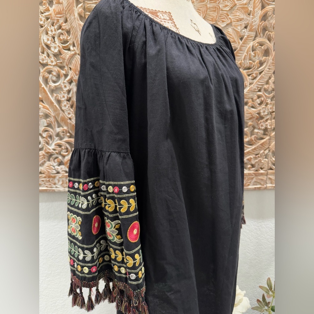 Velzera Black Boho Embroidered Tassel Trim Tunic Blouse- size L - Picture 9 of 16